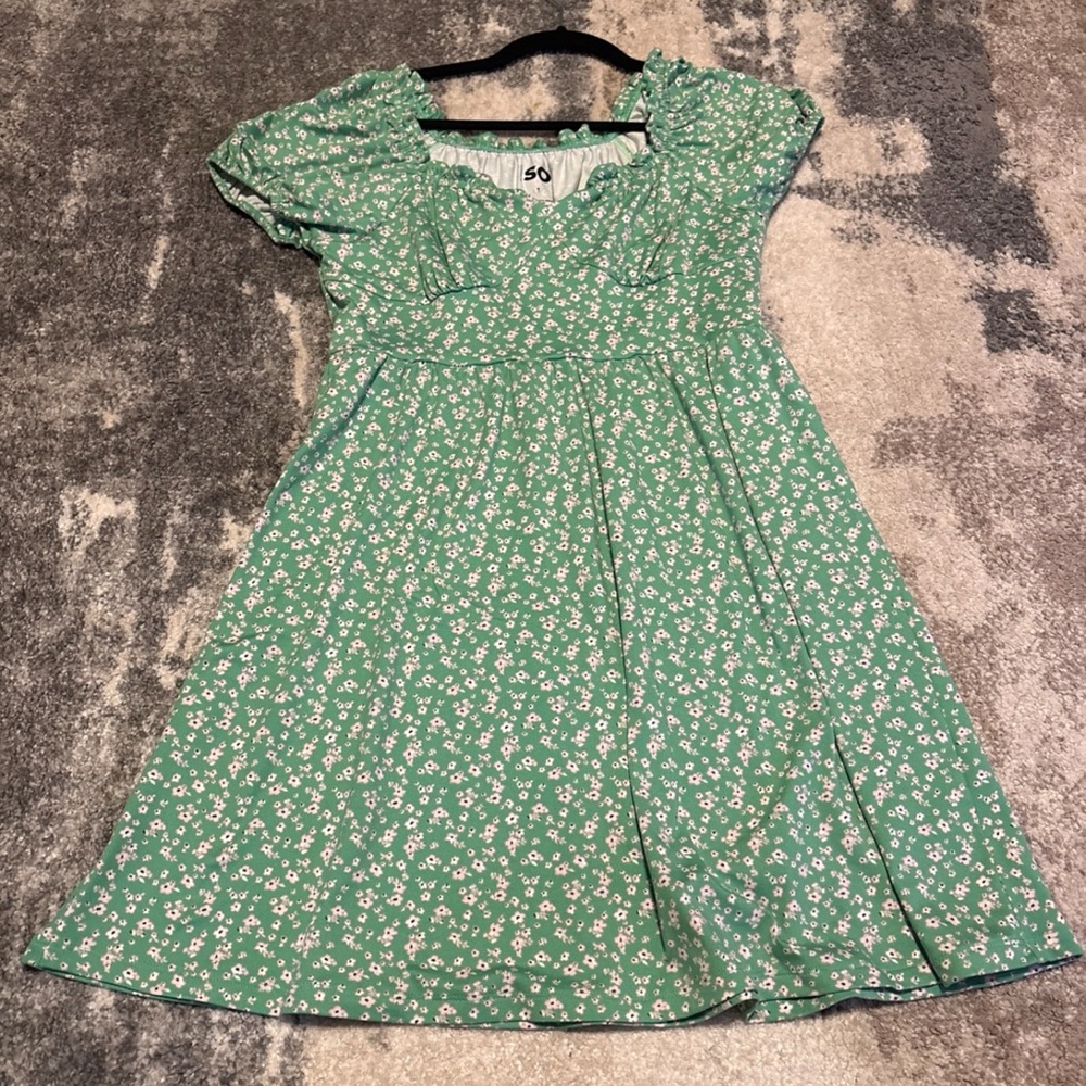 Green SO brand dress with white flowers size medium